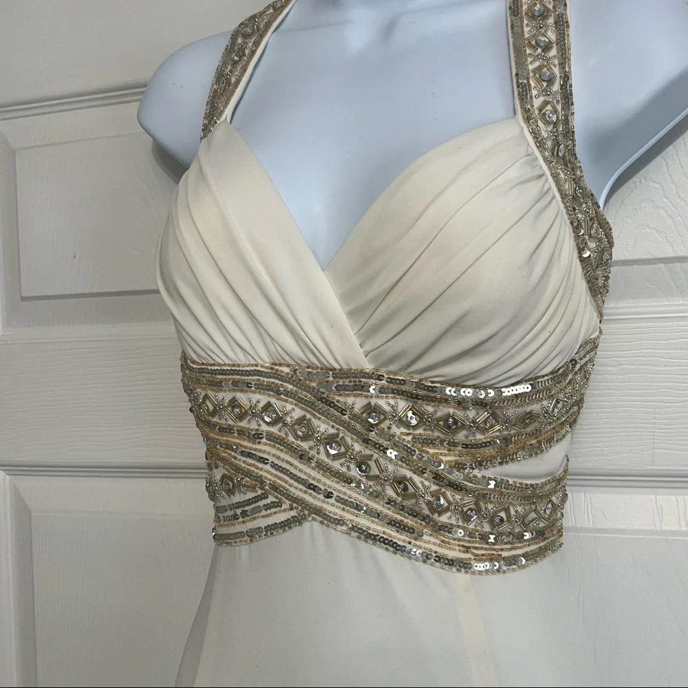 Camille  la vie Women’s ivory gold and silver formal  sequin gown - Picture 2 of 9